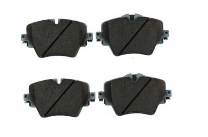 105.206 Front Ceramic Disc Brake Pads for 2021 BMW 330e