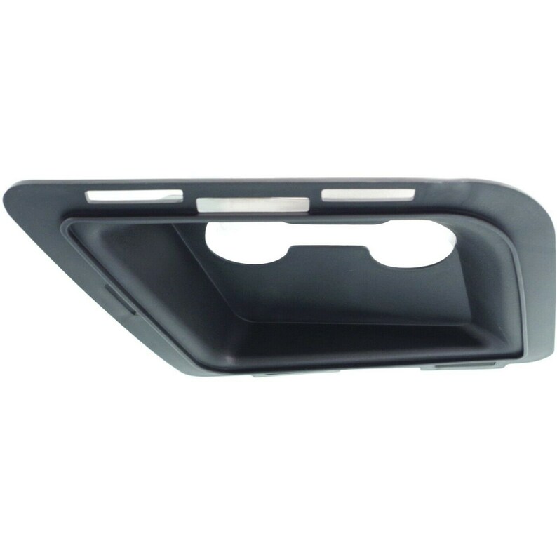 GM1029112 Tow Hook Cover for 2007-2013 Chevrolet Avalanche