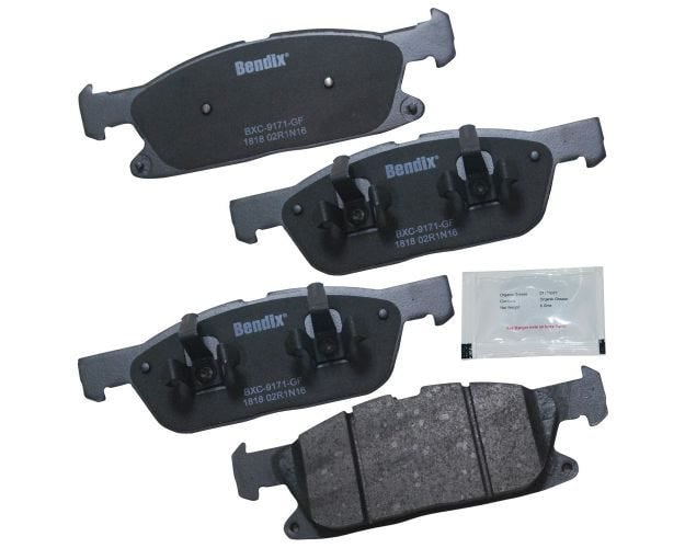 CFC1818 Disc Brake Pad Set for 2016-2018 Lincoln MKX - Front