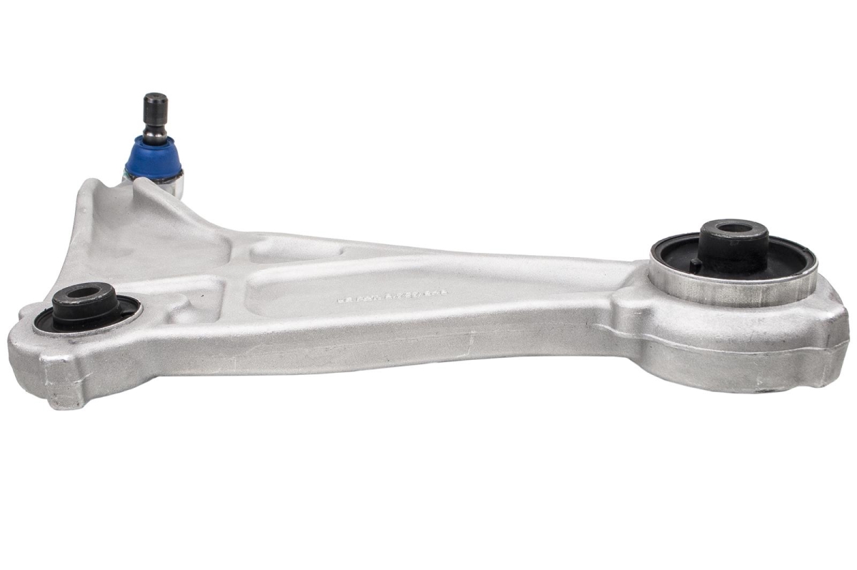 CMS301170 Front Right Lower Control Arm & Ball Joint Assembly for 2013 Nissan Altima