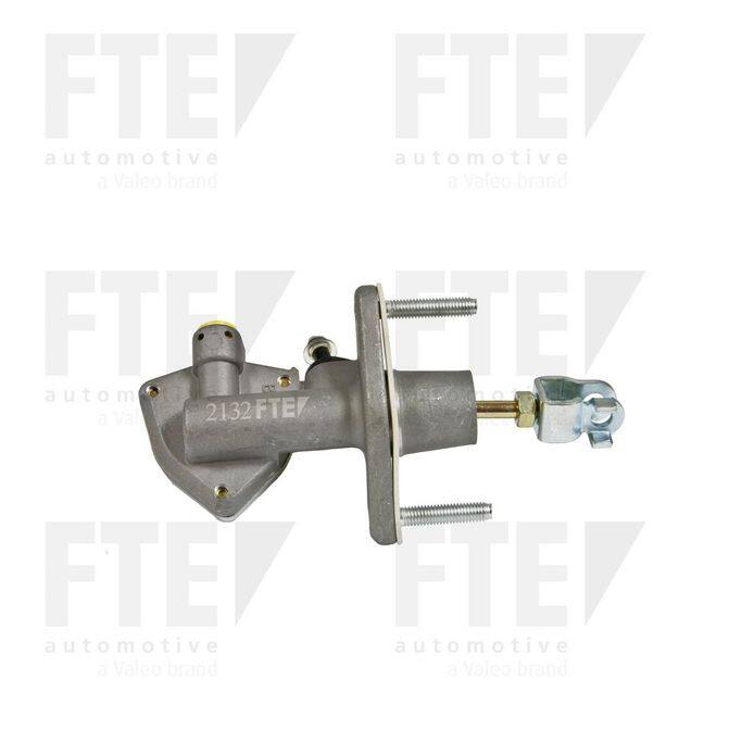 2104316 Clutch Master Cylinder