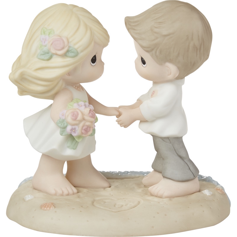 222030  To Have And To Hold Figurine