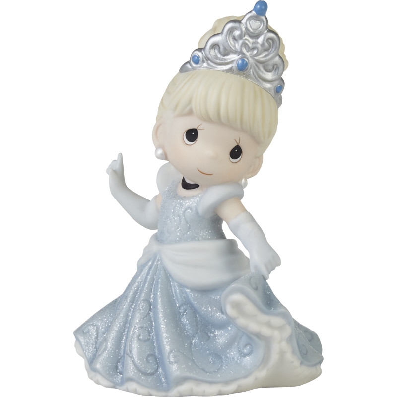 231025 Happily Ever After Disney Cinderella Figurine