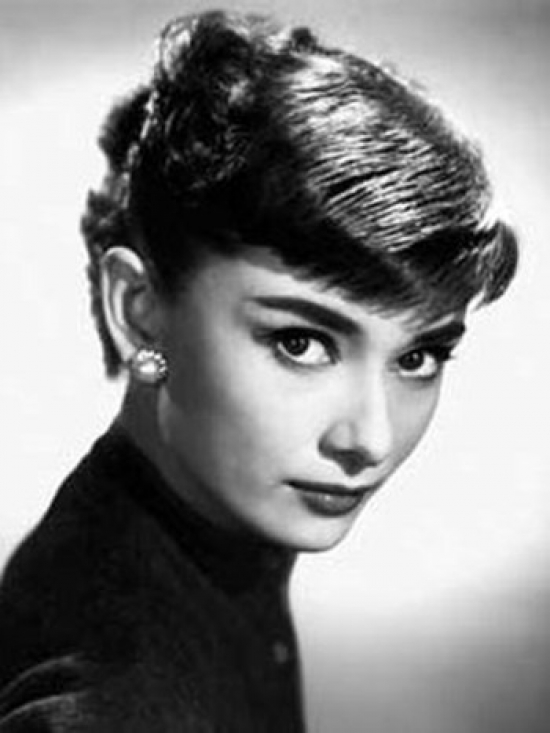 Audrey Hepburn Close Up Poster Print - 16 x 20 in.
