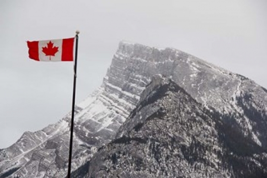 PDDCN01CMI0182 Canada Alberta Banff Mountain View with Flag Poster Print by Cindy Miller Hopkins - 26 x 17 in.