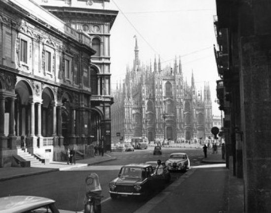 Duomo Milan Italy Poster Print - 18 x 24 in.