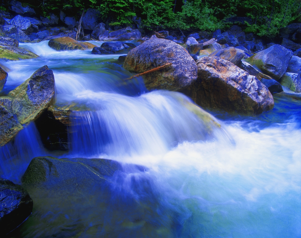 Waterfall Poster Print by Don Hammond - 15 x 12