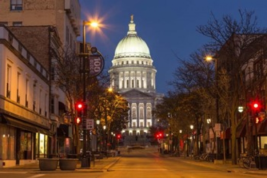 PDDUS50CHA0072 Looking Down State Street in Downtown Madison Wisconsin Poster Print by Chuck Haney - 29 x 20 in.