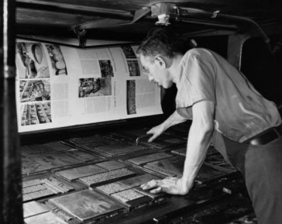 SAL2555946 Side Profile of a Male Worker in a Printing Press Poster Print - 18 x 24 in -  Posterazzi