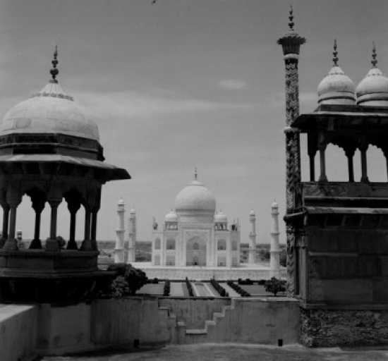 India Agra View on Taj Mahal Poster Print - 18 x 24 in.