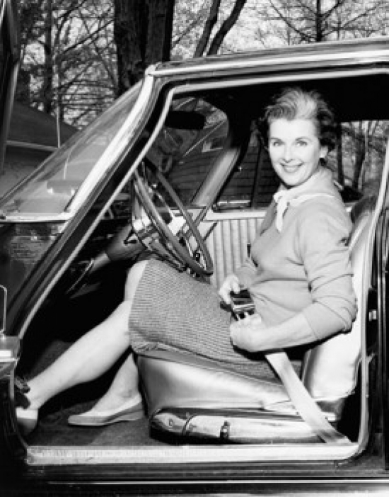 SAL2557893B Portrait of a Mid Adult Woman Her Strapping Seat Belt in a Car Poster Print - 18 x 24 in.