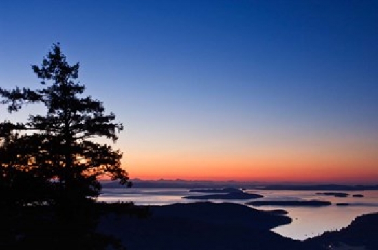 British Columbia Salt Spring Mt Maxwell Sunrise Poster Print by Rob Tilley - 27 x 18 in.