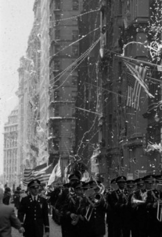 USA New York State New York City Lower Broadway Parade Midst Ticker Tape Poster Print - 18 x 24 in.