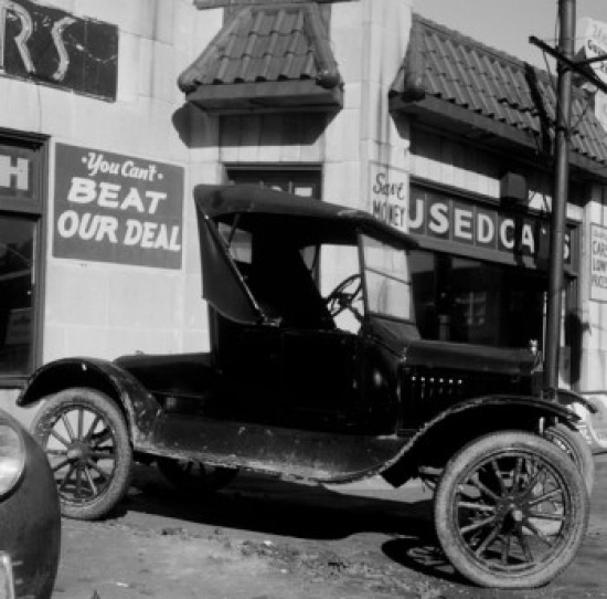 Ford Model T Poster Print - 18 x 24 in.