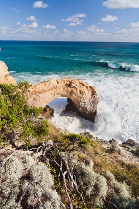 PDDAU01MZW0026 The Arch Great Ocean Road Shipwreck Coast Australia Poster Print by Martin Zwick - 19 x 29 in.