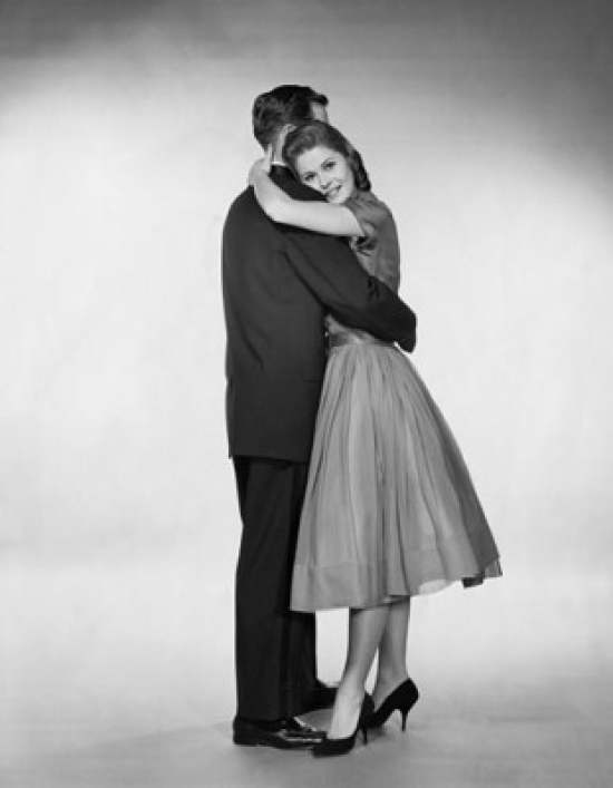 SAL2555805 Side Profile of a Young Couple Embracing Poster Print - 18 x 24 in.