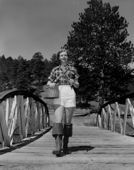 Young Woman Wearing Wellingtons Carrying Fishing Rod & Basket Poster Print - 18 x 24 in -  BrainBoosters, BR3144078