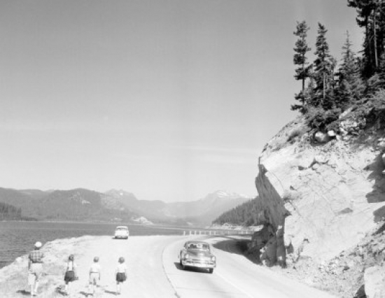 USA Washington State Highway 10 in Cascade Mountains Poster Print - 18 x 24 in.