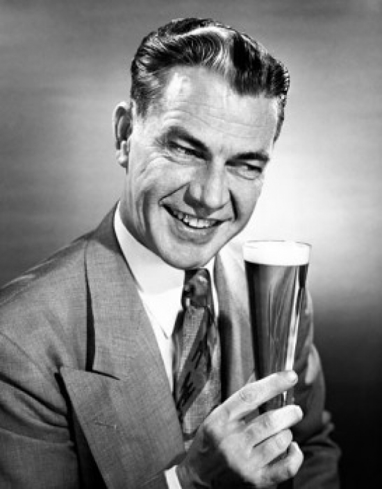 SAL2554227D Close-Up of a Mature Man Holding a Glass of Beer Poster Print - 18 x 24 in.