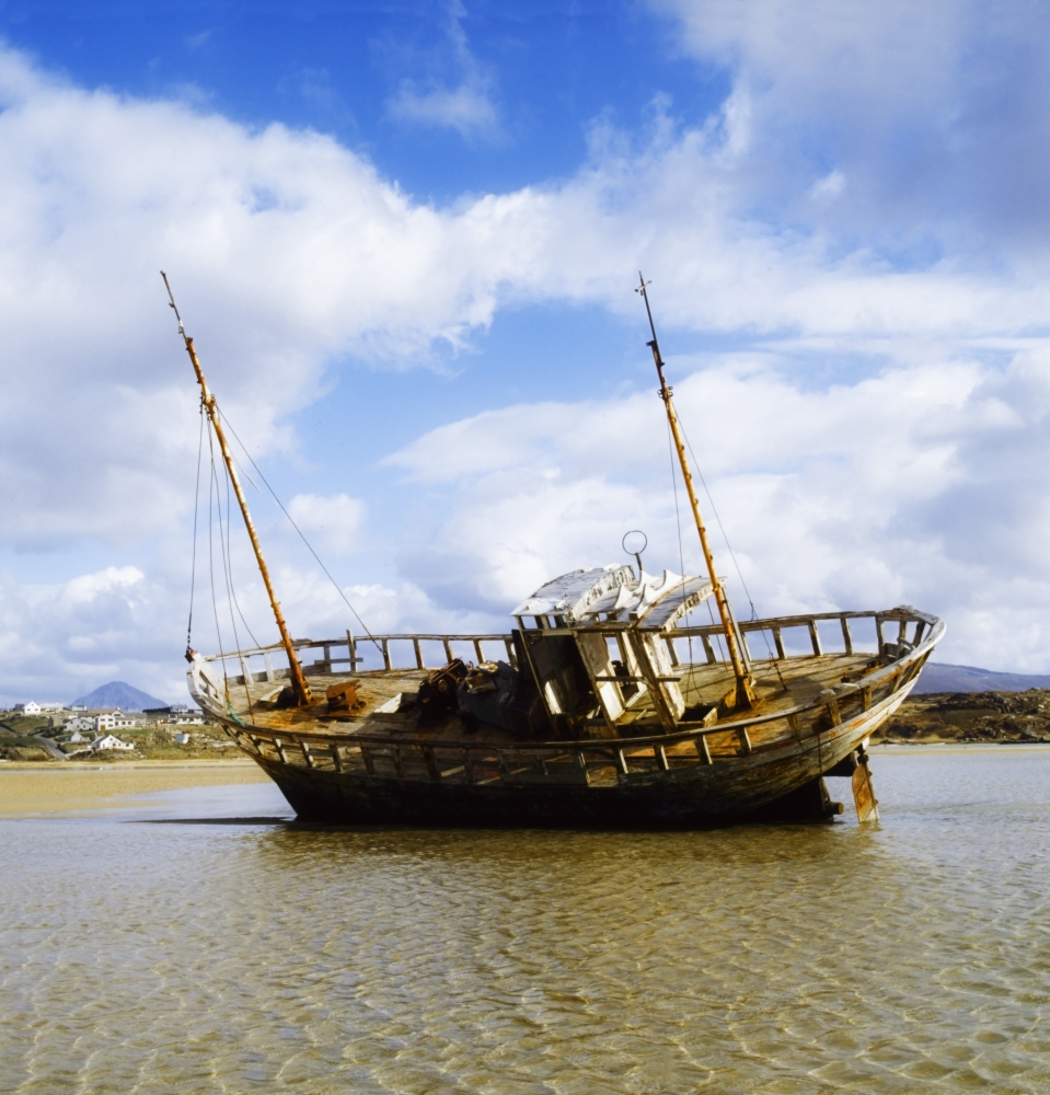 DPI1807200LARGE Bunbeg County Donegal Ireland Shipwreck Poster Print by The Irish Image Collection, 30 x 32 - Large
