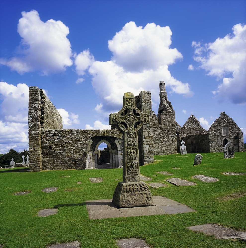 DPI1803610 Co Offaly Clonmacnoise Poster Print by The Irish Image Collection, 16 x 16