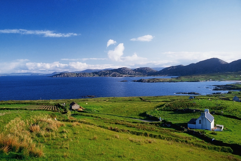DPI1812103 Beara Peninsula Co Kerry Ireland Poster Print by The Irish Image Collection, 18 x 12