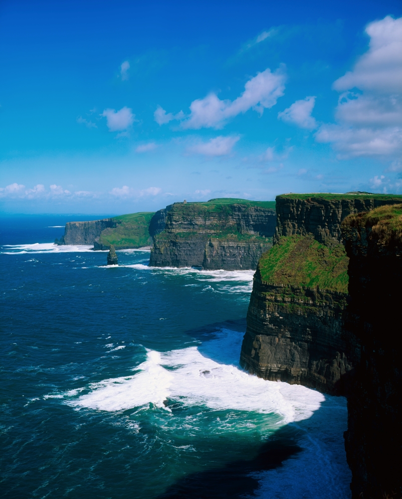 DPI1813426 Cliffs of Moher Co Clare Ireland Poster Print by The Irish Image Collection, 13 x 17