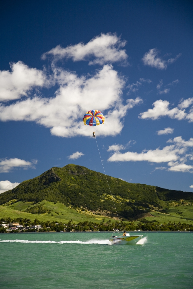 Parasailing - Mauritius Poster Print
