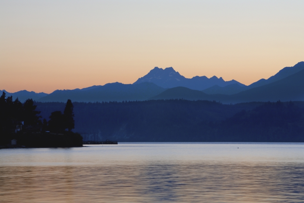 Lake & Mountains Poster Print - 19 x 12