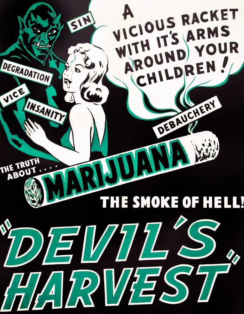 Everett Collection EVCMSDDEHAEC004HLARGE Devils Harvest 1942 Movie Poster Masterprint, 24 x 36 - Large