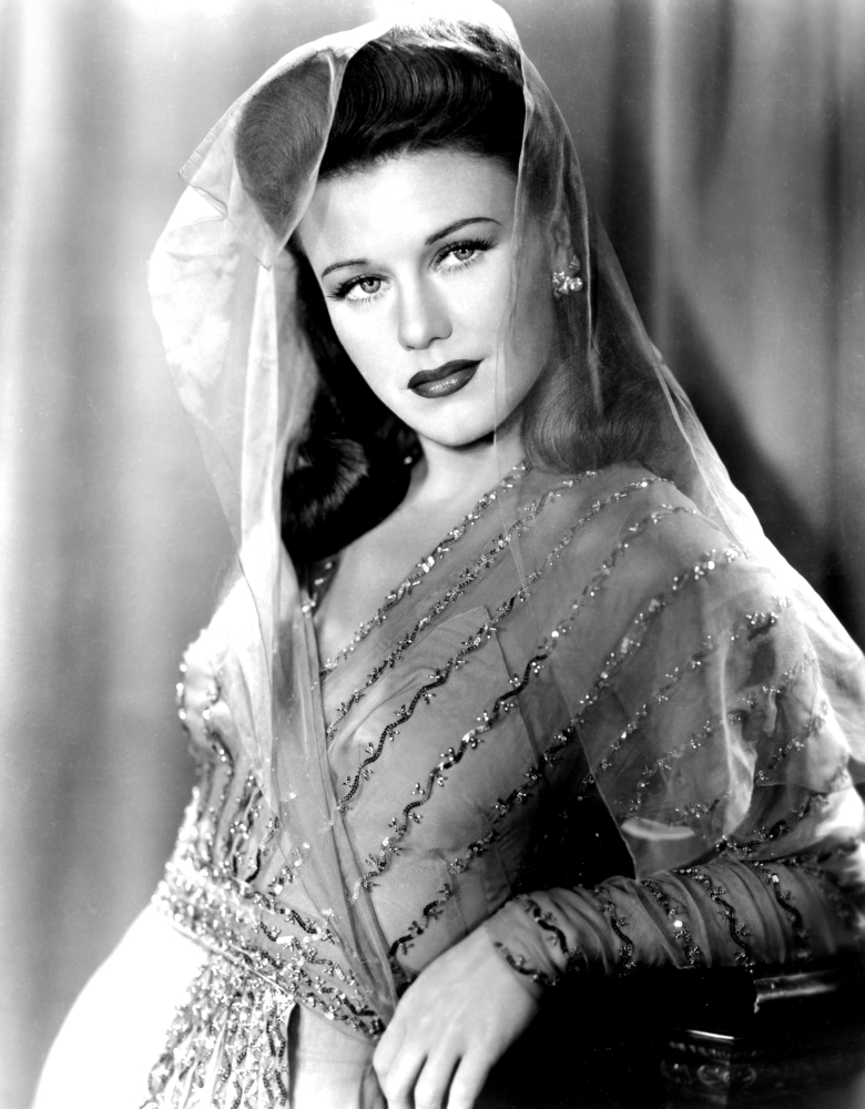 Everett Collection EVCPBDGIROEC034HLARGE Ginger Rogers In A Paramount Studios Publicity Portrait C.1942 Photo Print, 16 x 20 - Large