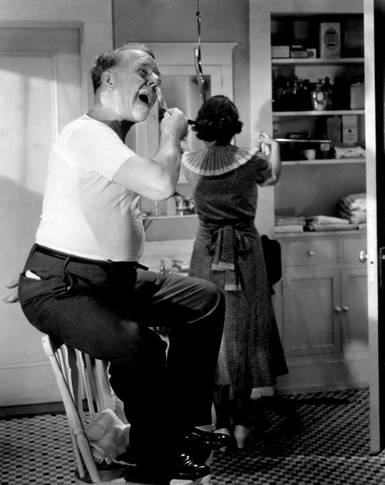 Its A Gift W.C. Fields 1934 Photo Print, 8 x 10