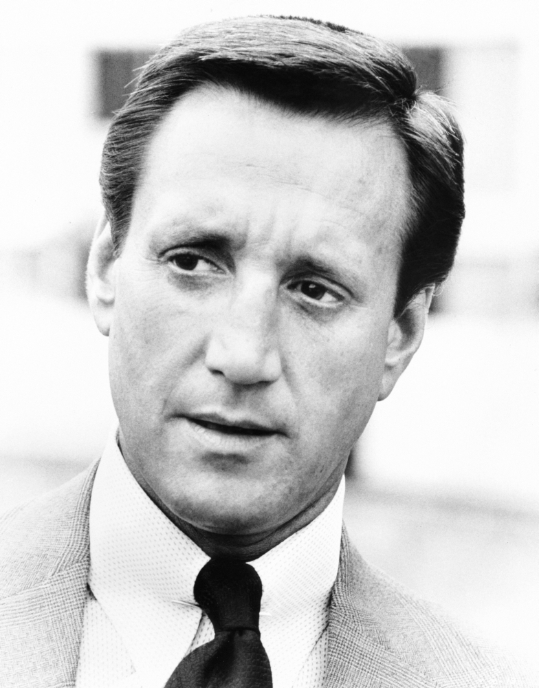 Everett Collection EVCMBDOUMAEC045H The Outside Man Roy Scheider 1972 Photo Print, 8 x 10