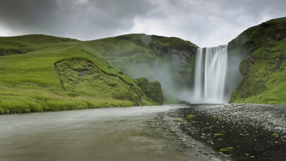 Picture of Design Pics DPI1944204 A Waterfall Over A Grassy Cliff - Skogarfoss Iceland Poster Print, 20 x 11