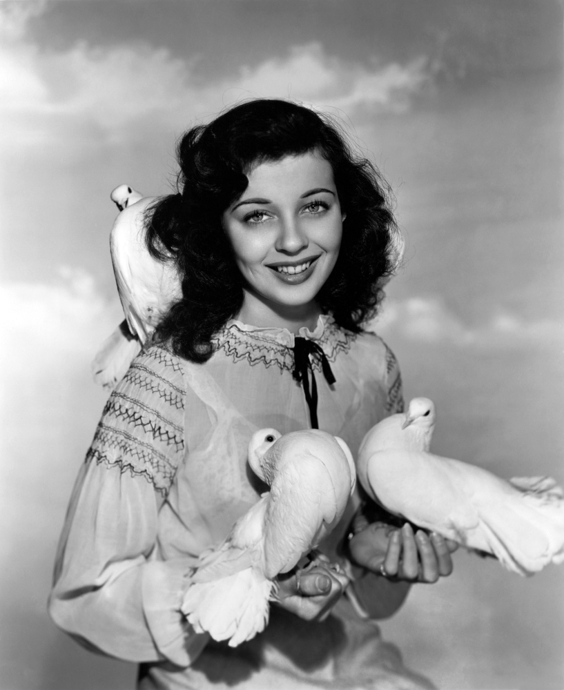 Everett Collection EVCPBDGARUEC003HLARGE Gail Russell 1944 Photo Print, 16 x 20 - Large -  Posterazzi