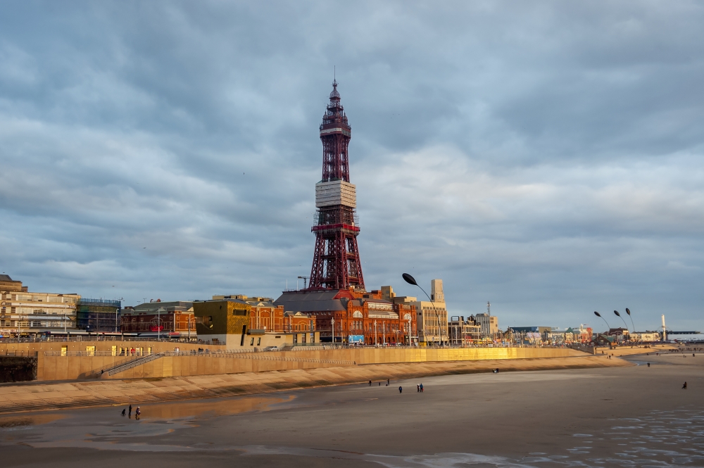 DPI12268797LARGE The Blackpool Tower - Blackpool Lancashire England Poster Print - 34 x 22 in. - Large