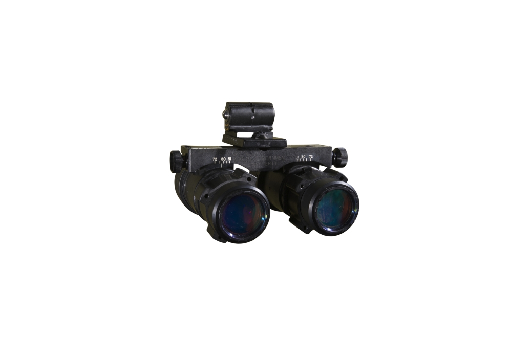 StockTrek Images PSTTMO100912M An & Avs-6 Night Vision Goggles Used by The Military Poster Print, 17 x 11 -  Posterazzi