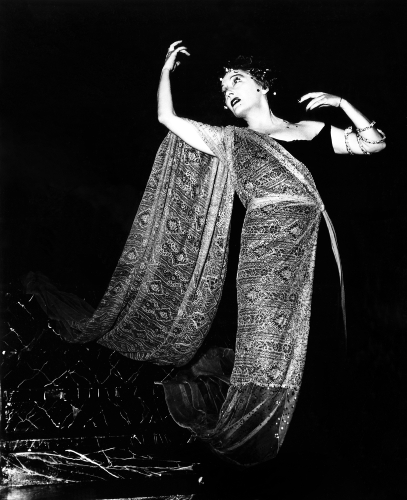 Sunset Boulevard Gloria Swanson 1950 Photo Print, 8 x 10