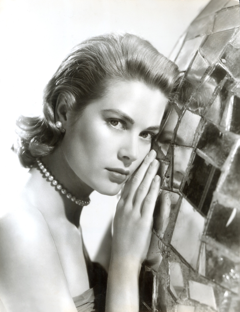 Grace Kelly 1954 Photo Print - 16 x 20 - Large