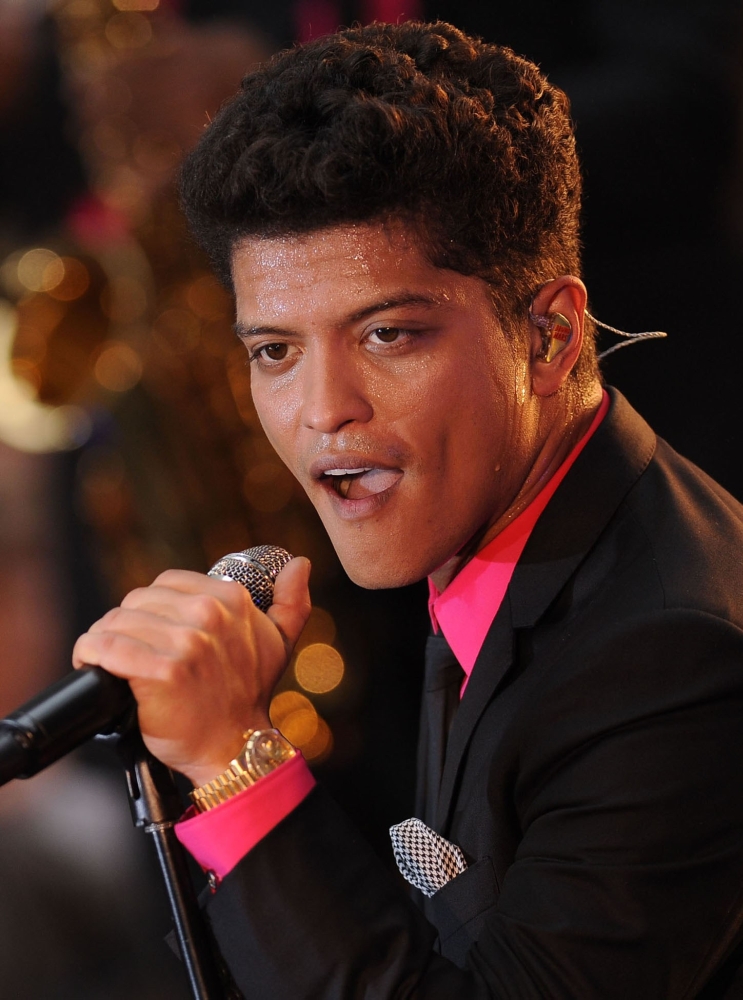 Picture of   Bruno Mars At Talk Show Appearance for NBC Today Show Summer Concert Series with Bruno Mars Rockefeller Plaza New York Ny June 24 2011 Photo by Kristin Callahan Photo Print&#44; 8 x 10