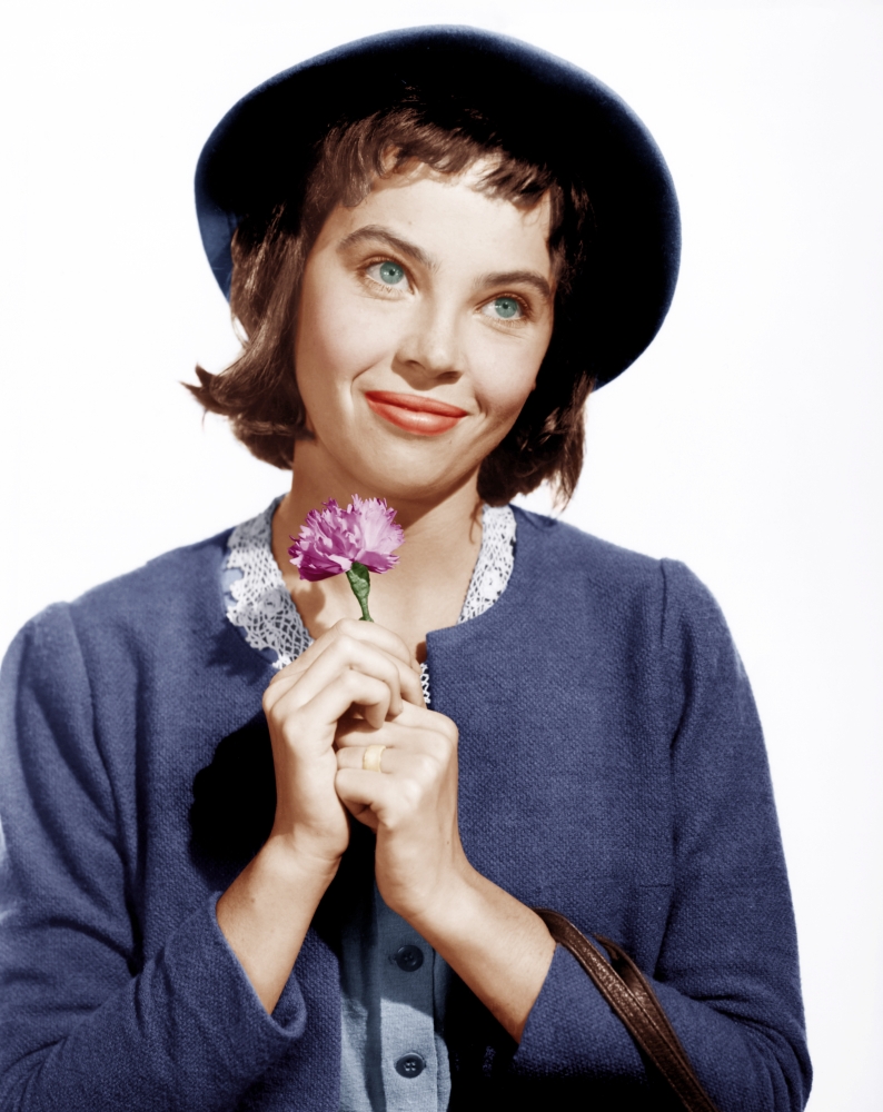 Everett Collection EVCM8DLILIEC001HLARGE Lili Leslie Caron 1953 Photo Print, 16 x 20 - Large -  Posterazzi