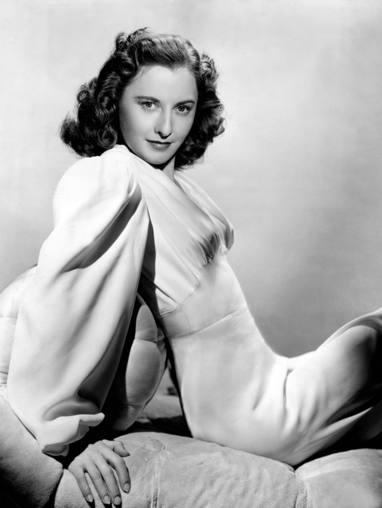 Everett Collection EVCPBDBASTEC073HLARGE Barbara Stanwyck Warner Brothers 3 & 7 & 46 Photo Print, 16 x 20 - Large -  Posterazzi