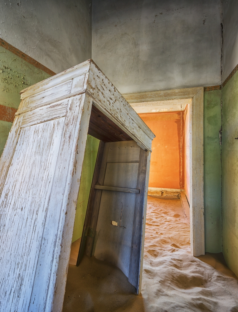 DPI12281426 Sand in The Rooms of A Colourful & Abandoned House - Kolmanskop Namibia Poster Print - 13 x 17 in.