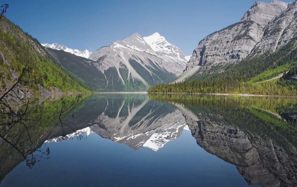 DPI1865756LARGE Mckinney Lake Mount Robson Provincial Park Jasper Alberta Canada Poster Print, 38 x 24