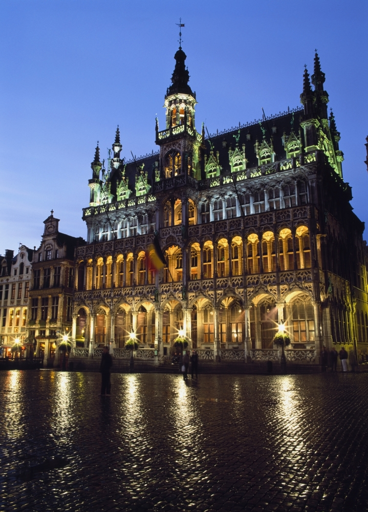 Maison Du Roi At Dusk Poster Print, 26 x 36 - Large