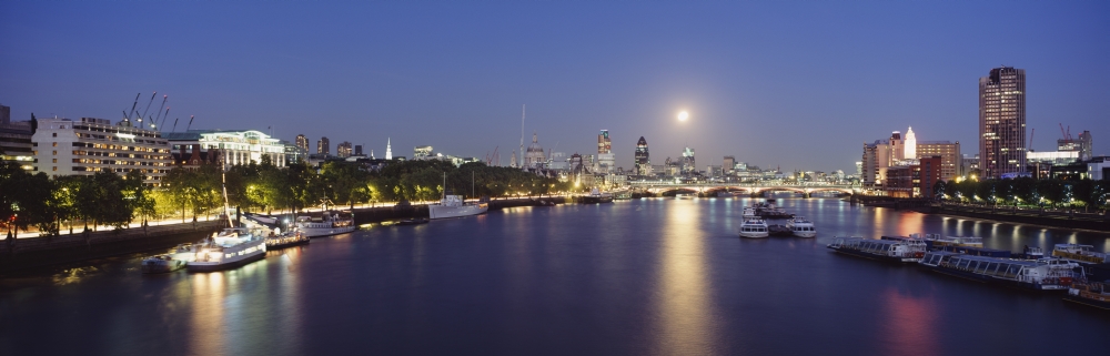 Looking Down The Thames At Dusk Poster Print, 44 x 14 - Large