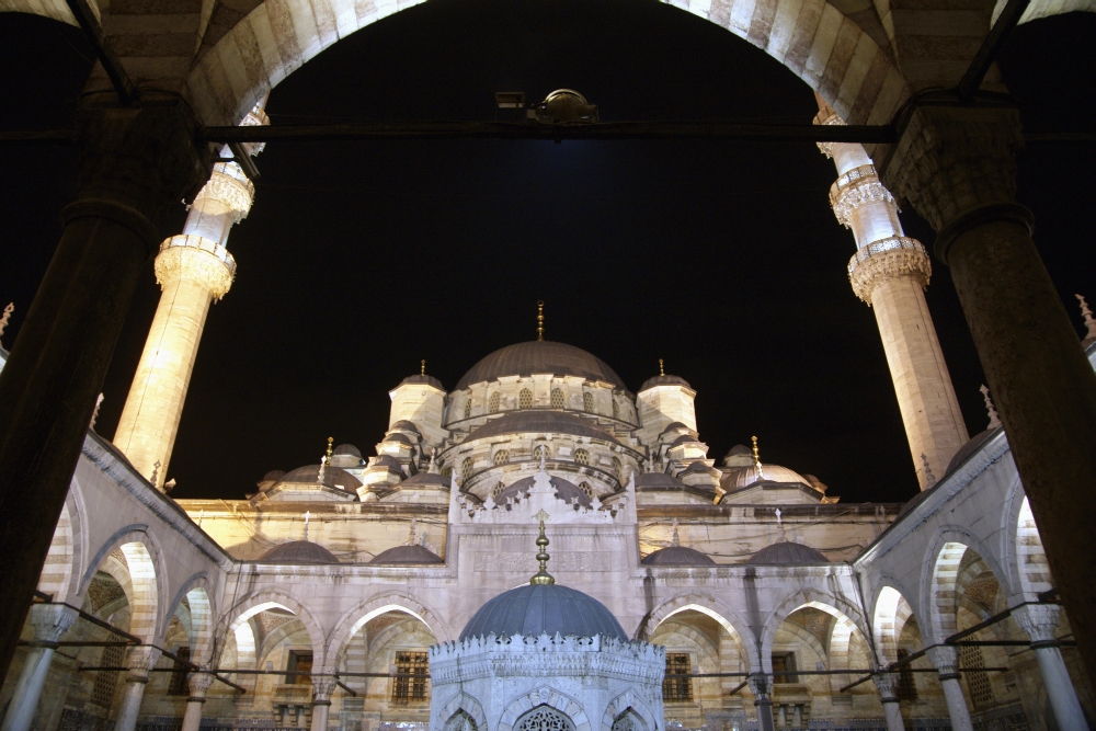 Mosque Yeni Camii At Night Poster Print, 19 x 12