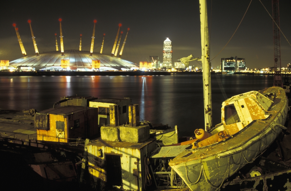 Millenium Dome & Canary Wharf Tower Poster Print - 38 x 24 - Large