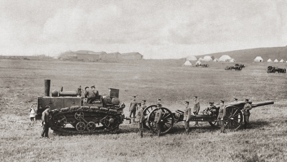 A Caterpillar Wheeled Traction Engine Drawing A British Heavy Gun During World War I From The Illustrated War News, 1915 Poster Print, 19 x 11