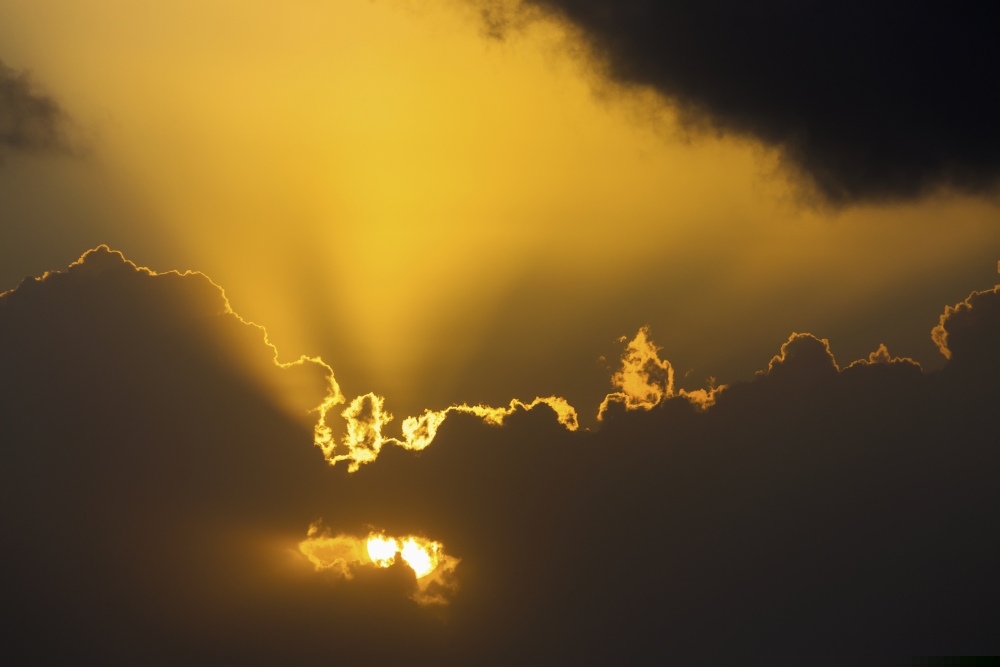 DPI12269305LARGE Close Up of The Sun Coming Through Clouds with Rays Beaming Up at Sunrise - Akumal Quintana Roo Mexico Print - 38 x 24 in. - Large